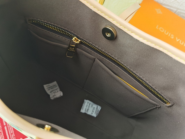 ルイヴィトンバッグ着用イメージ